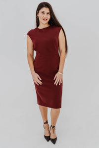 Robe midi fourreau Cabernet par Lafayette 148 en laine rouge bordeaux, manches courtes, coupe ajustée élégante - vue de face