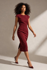 Robe fourreau cabernet en crêpe, Lafayette 148 _vue édito de face