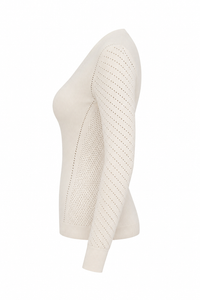 Chandail Max Mara Nadar en maille viscose beige doux avec col V profond, détails perforés ajourés à l'encolure et aux manches, coupe fluide légère_Vue de côté