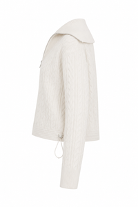 Sweater Lourdes manches longues par Simkhai en tricot blanc ivoire, coupe élégante, maille texturée premium - vue de côté