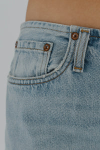 Jeans agolde lex en denim à délavage clair jambe large droite - détail poche avant