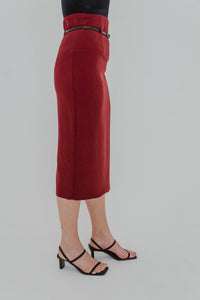 black halo la jupe crayon jack o bordeaux avec ceinture - vue de proche